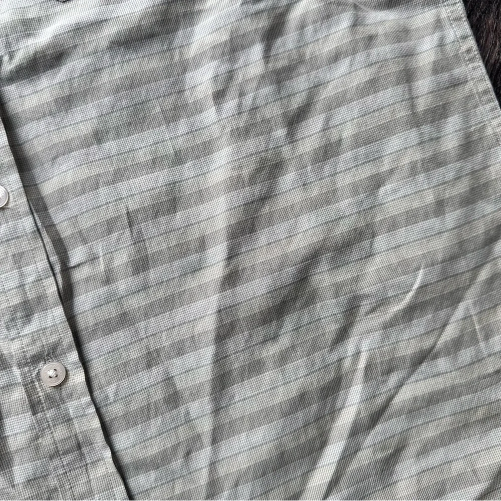 Toad & Co Horny Toad men’s size small button down short sleeve shirt - Picture 4 of 4